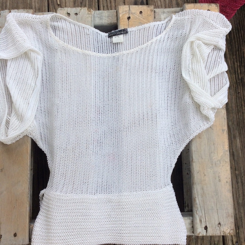 Vintage Off-the-Shoulder Knit Sweater Top in White
